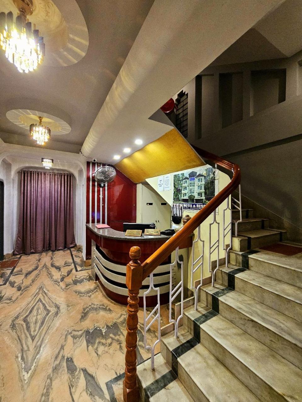 סיליגורי Hotel Vishal מראה חיצוני תמונה