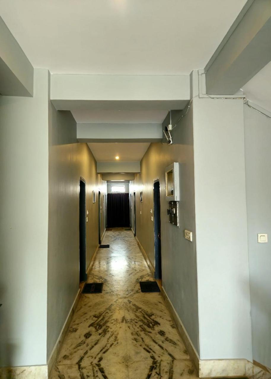 סיליגורי Hotel Vishal מראה חיצוני תמונה