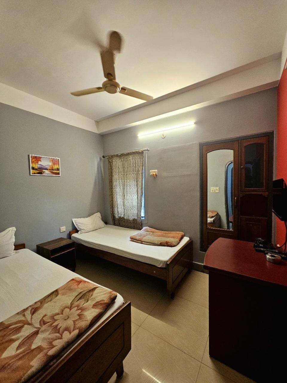 סיליגורי Hotel Vishal מראה חיצוני תמונה