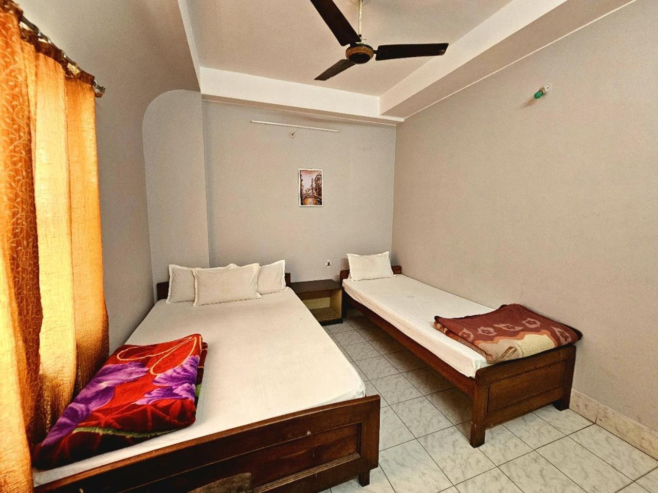 סיליגורי Hotel Vishal מראה חיצוני תמונה